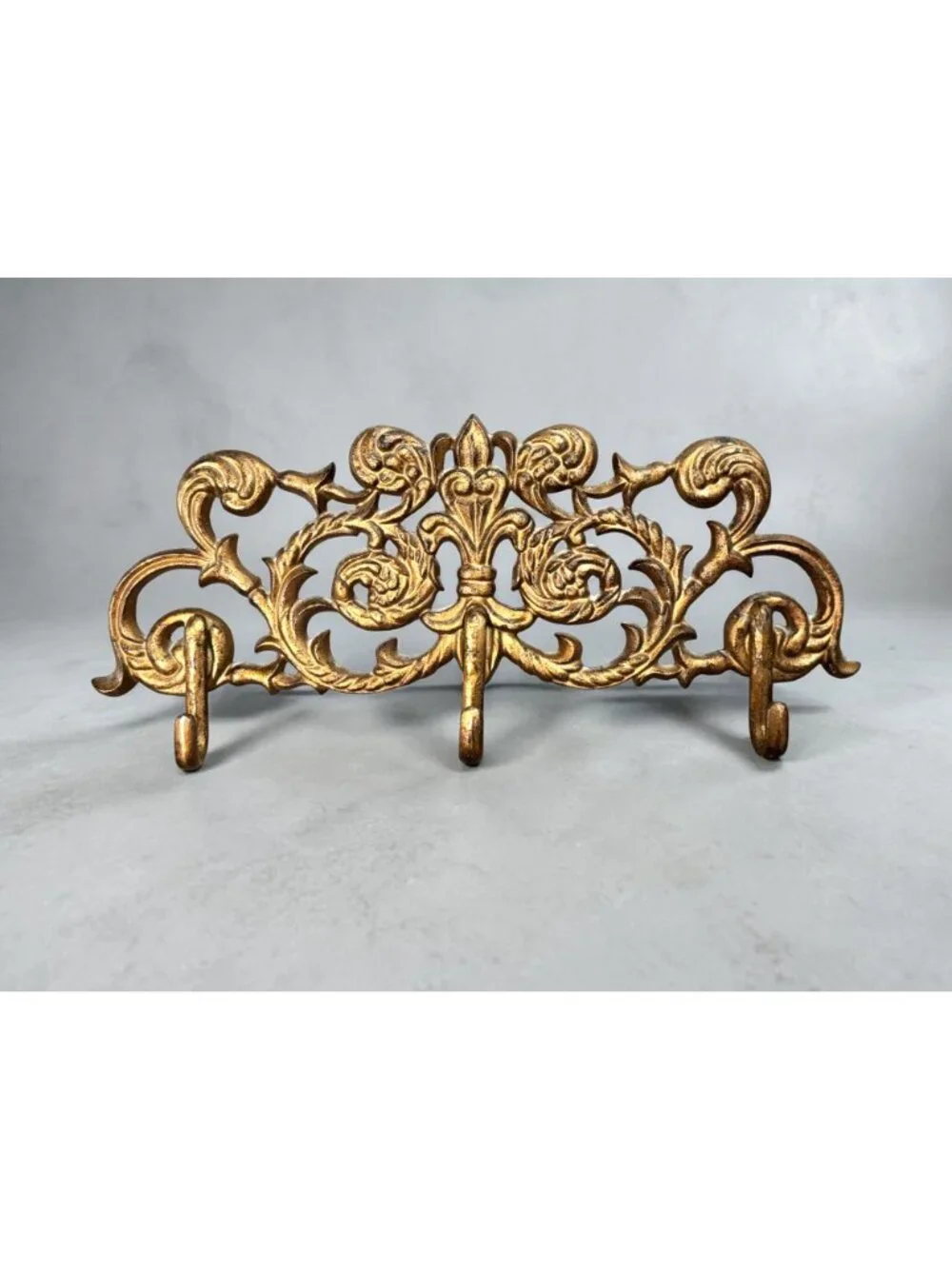 Ornate Gold Wall Decor With 3 Hooks Cast Metal Decorative Fleur-De-Lis Design